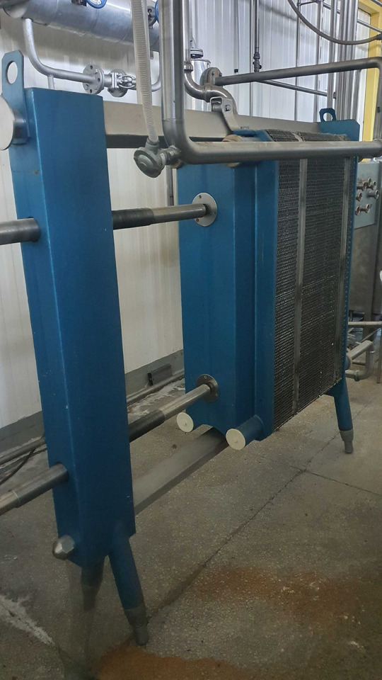 Wymiennik ciepła Spomasz Bełężyce 3500 l/h 10.000 zł + 23% VAT - Equipamento de climatização industrial: foto 3 Wymiennik ciepła Spomasz Bełężyce 3500 l/h 10.000 zł + 23% VAT - Equipamento de climatização industrial: foto 3