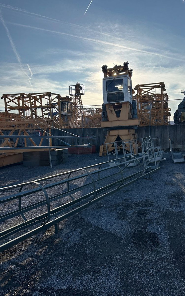 Liebherr 390 HCS 20 - Guindaste de torre: foto 1 Liebherr 390 HCS 20 - Guindaste de torre: foto 1