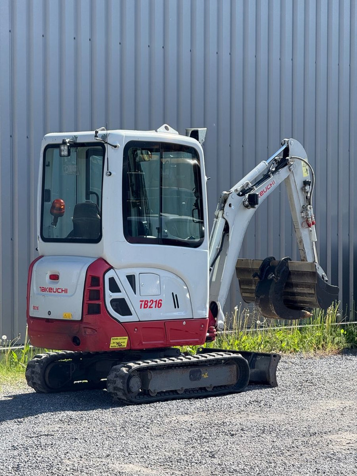 Takeuchi TB216 - Mini escavadeira: foto 3 Takeuchi TB216 - Mini escavadeira: foto 3