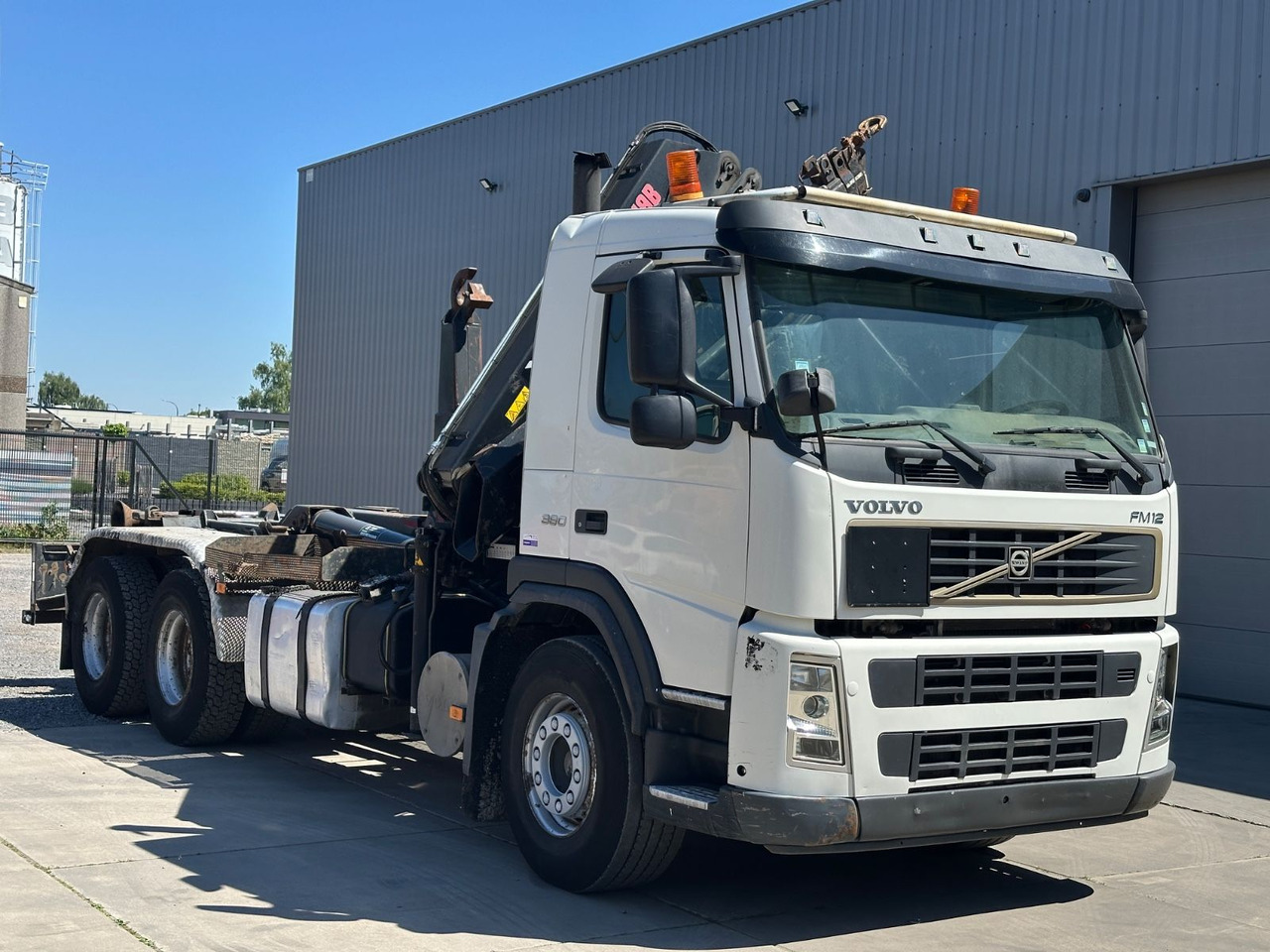 Volvo FM12 380 Hiab 144E-3 - Camião polibenne: foto 3 Volvo FM12 380 Hiab 144E-3 - Camião polibenne: foto 3