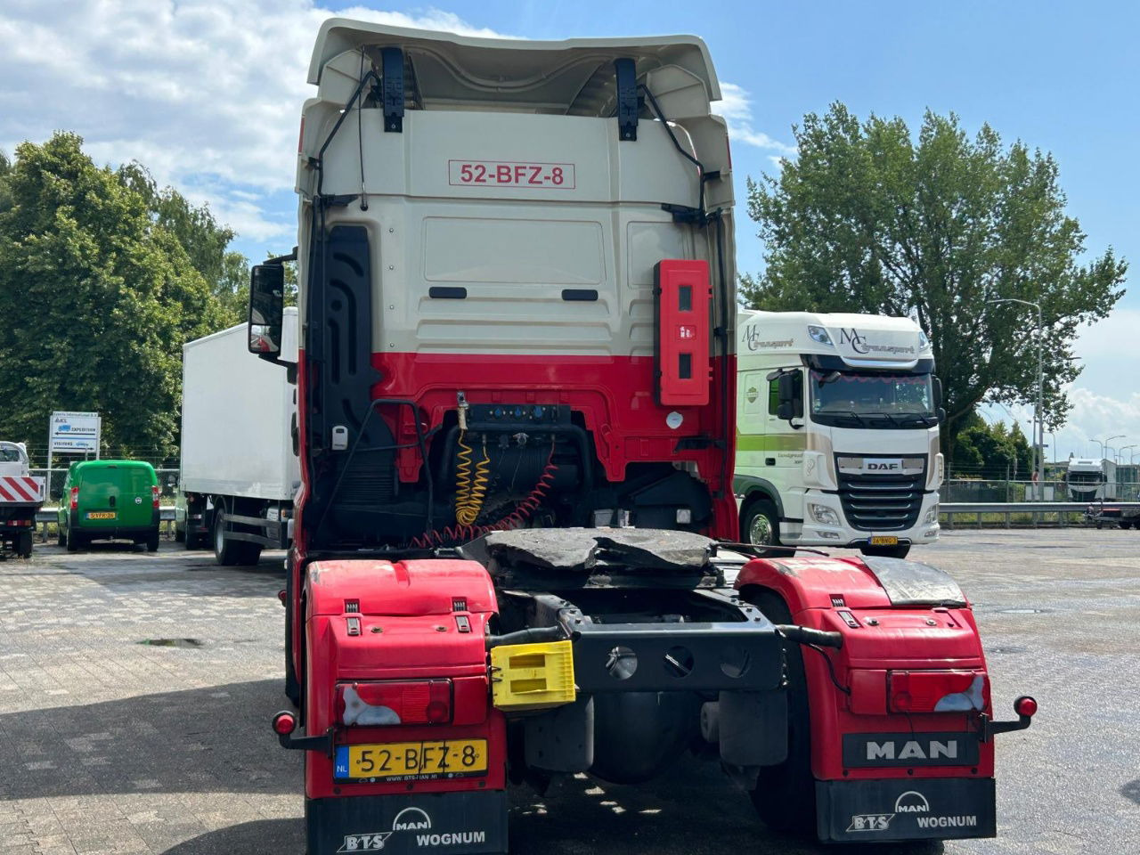 MAN TGX / Defecte motor / bj.2015 / euro 6 - Tractor: foto 4 MAN TGX / Defecte motor / bj.2015 / euro 6 - Tractor: foto 4