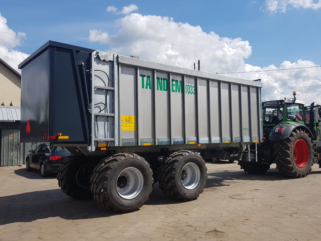 Espalhador de estrume novo Auto-Agro Mistreuer / Manure spreader / Epandeur à fumier / Rimorchio spandiconcime / Abonadora / Разбрасыватель органических удобрений / Rozrzutnik obornika Tandem N268: foto 21