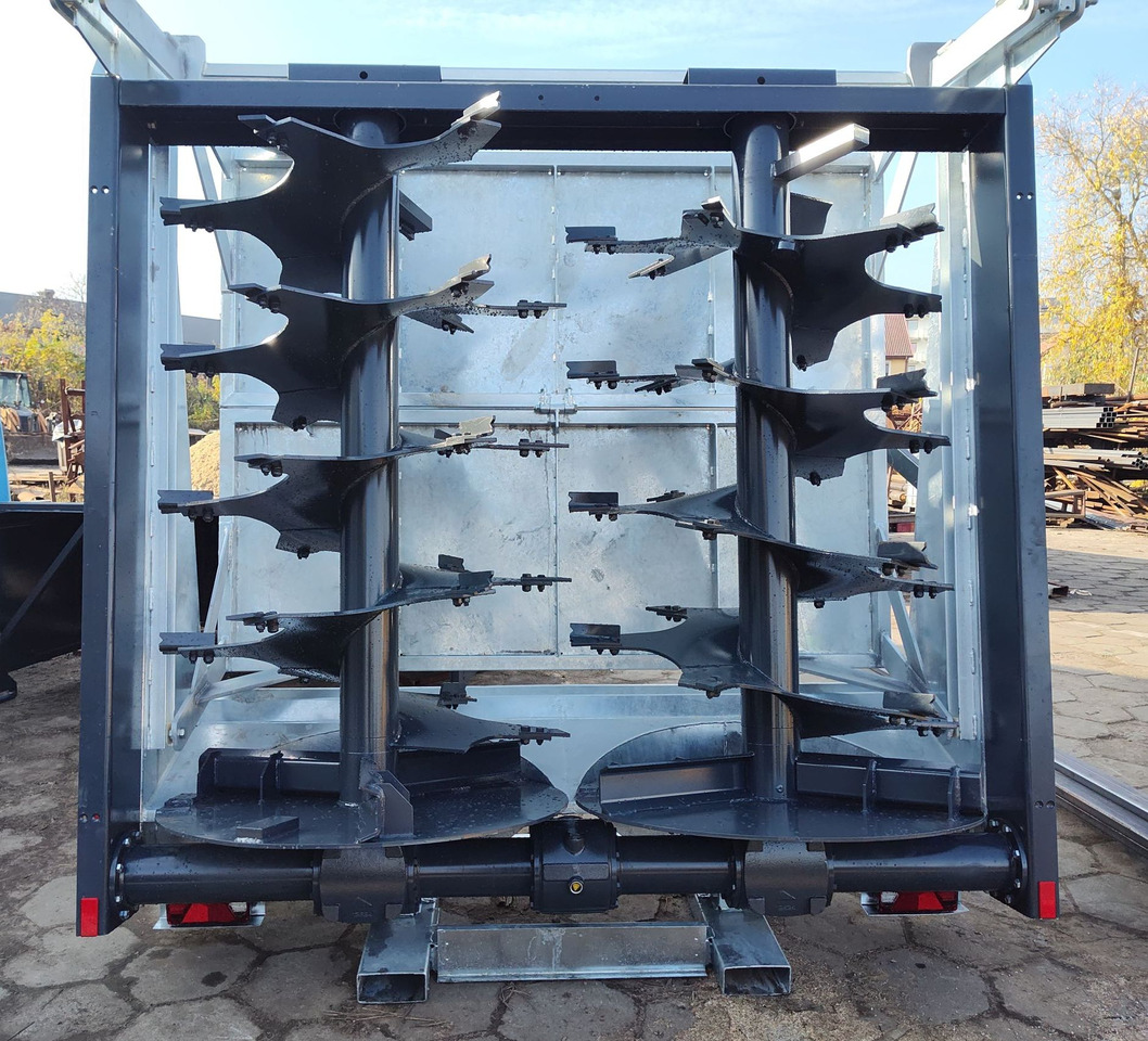 Espalhador de estrume novo Auto-Agro Mistreuer / Manure spreader / Epandeur à fumier / Rimorchio spandiconcime / Abonadora / Разбрасыватель органических удобрений / Rozrzutnik obornika Tandem N268: foto 37