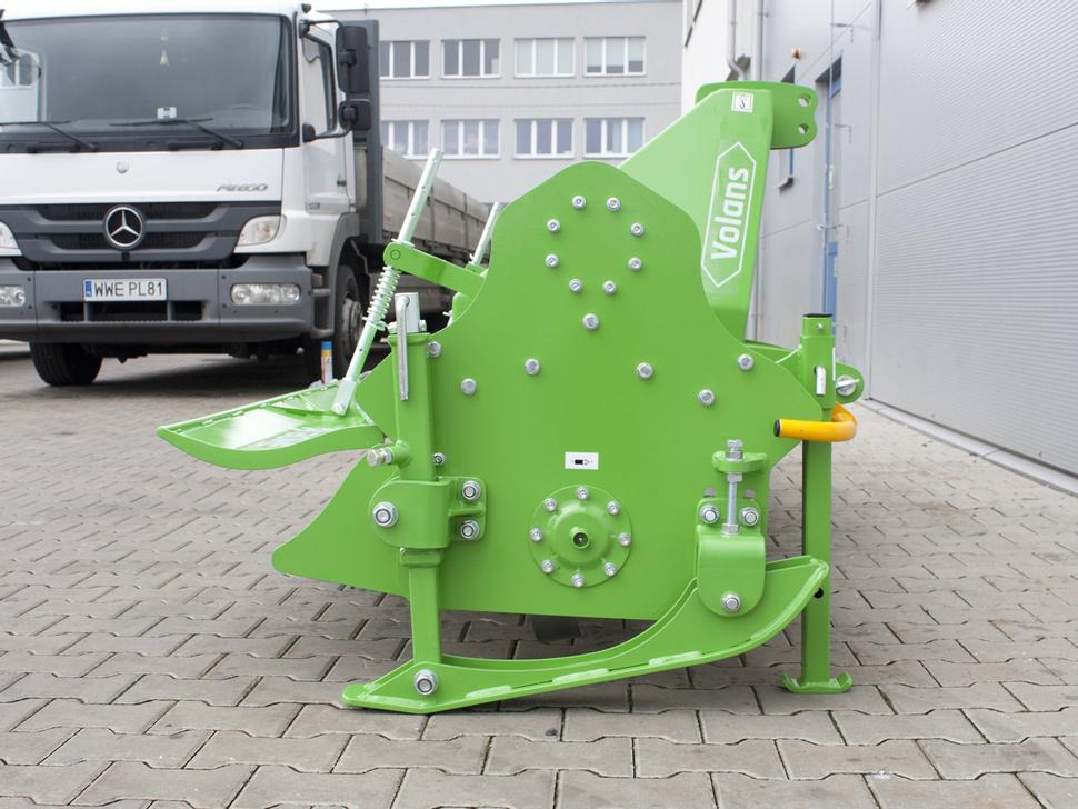 Bomet Bodenfräsen / Rotary tiller / Rotavator / Vangatrice / Desgarrador / Роторный культиватор / Glebogryzarka 3 m - Fresa agrícola: foto 4 Bomet Bodenfräsen / Rotary tiller / Rotavator / Vangatrice / Desgarrador / Роторный культиватор / Glebogryzarka 3 m - Fresa agrícola: foto 4