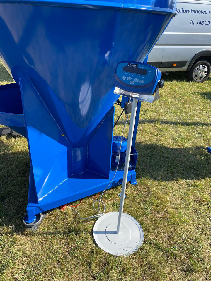 Equipamento de gado novo Dozamech Getreidemischanlage / Feed mixer / Melangeuse de fourrage / Miscelatore di mangime / Кормосмеситель / Mieszalnik H-033/2 1000 kg: foto 6 Equipamento de gado novo Dozamech Getreidemischanlage / Feed mixer / Melangeuse de fourrage / Miscelatore di mangime / Кормосмеситель / Mieszalnik H-033/2 1000 kg: foto 6