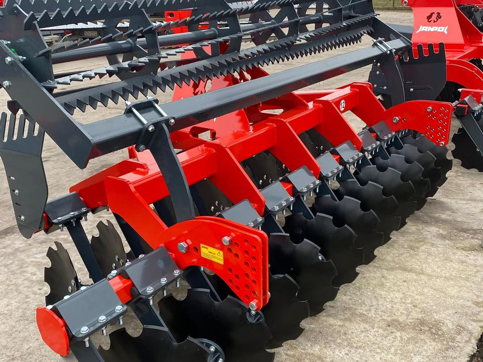 Janpol Scheibenegge / Disc harrow / Déchaumeur à disques / Erpice a dischi / Средняя дисковая борона / Brona talerzowa medium „COMPACT” 3 m - Grades de discos: foto 5 Janpol Scheibenegge / Disc harrow / Déchaumeur à disques / Erpice a dischi / Средняя дисковая борона / Brona talerzowa medium „COMPACT” 3 m - Grades de discos: foto 5