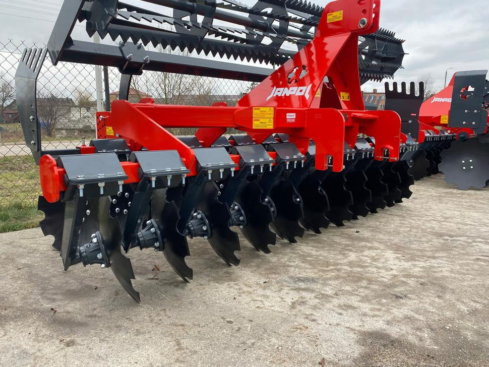 Janpol Scheibenegge / Disc harrow / Déchaumeur à disques / Erpice a dischi / Средняя дисковая борона / Brona talerzowa medium „COMPACT” 3 m - Grades de discos: foto 3 Janpol Scheibenegge / Disc harrow / Déchaumeur à disques / Erpice a dischi / Средняя дисковая борона / Brona talerzowa medium „COMPACT” 3 m - Grades de discos: foto 3