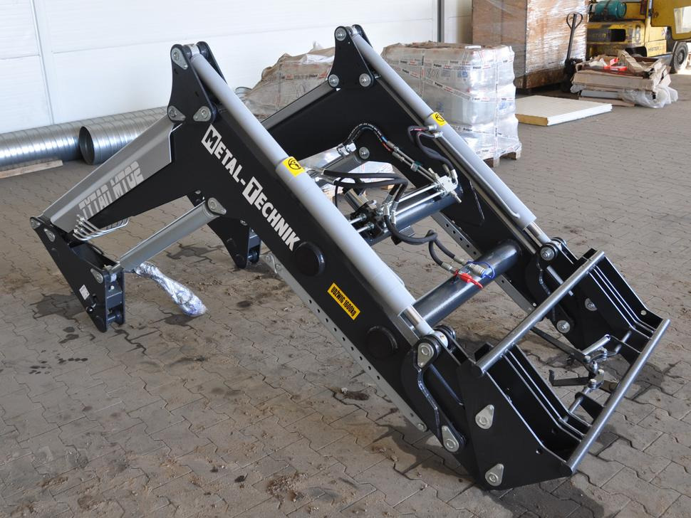 METAL-TECHNIK Frontlader / Front loader / Chargeur frontal / Caricatore frontale / Cargador fronta / Фронтальный погрузчик / Ładowacz czołowy Tytan MT-02 - Carregador frontal para o trator para Equipamento: foto 1 METAL-TECHNIK Frontlader / Front loader / Chargeur frontal / Caricatore frontale / Cargador fronta / Фронтальный погрузчик / Ładowacz czołowy Tytan MT-02 - Carregador frontal para o trator para Equipamento: foto 1