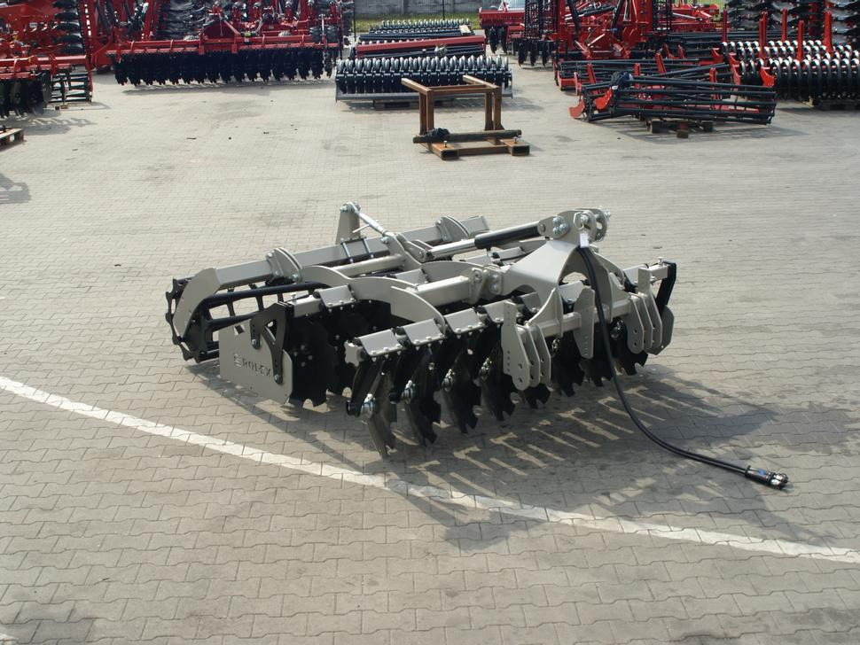 ROLEX Scheibenegge / Disc harrow for vineyards / Dechaumeur à disques pour vignes / Erpice a dischi / Дисковая борона для виноградника / Brona talerzowa do winnic 1,1 m - Grades de discos: foto 4 ROLEX Scheibenegge / Disc harrow for vineyards / Dechaumeur à disques pour vignes / Erpice a dischi / Дисковая борона для виноградника / Brona talerzowa do winnic 1,1 m - Grades de discos: foto 4