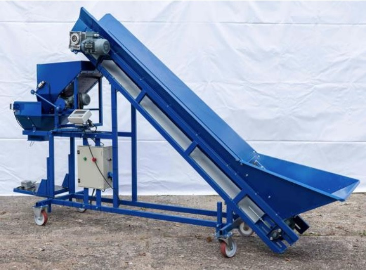 ROLMET Absackwaage / Weighing bagger / Peseuse ensacheuse / Pesatrice / Упаковочная машина с весами / Wagopakowarka WE-1 - Máquina para batata: foto 1 ROLMET Absackwaage / Weighing bagger / Peseuse ensacheuse / Pesatrice / Упаковочная машина с весами / Wagopakowarka WE-1 - Máquina para batata: foto 1