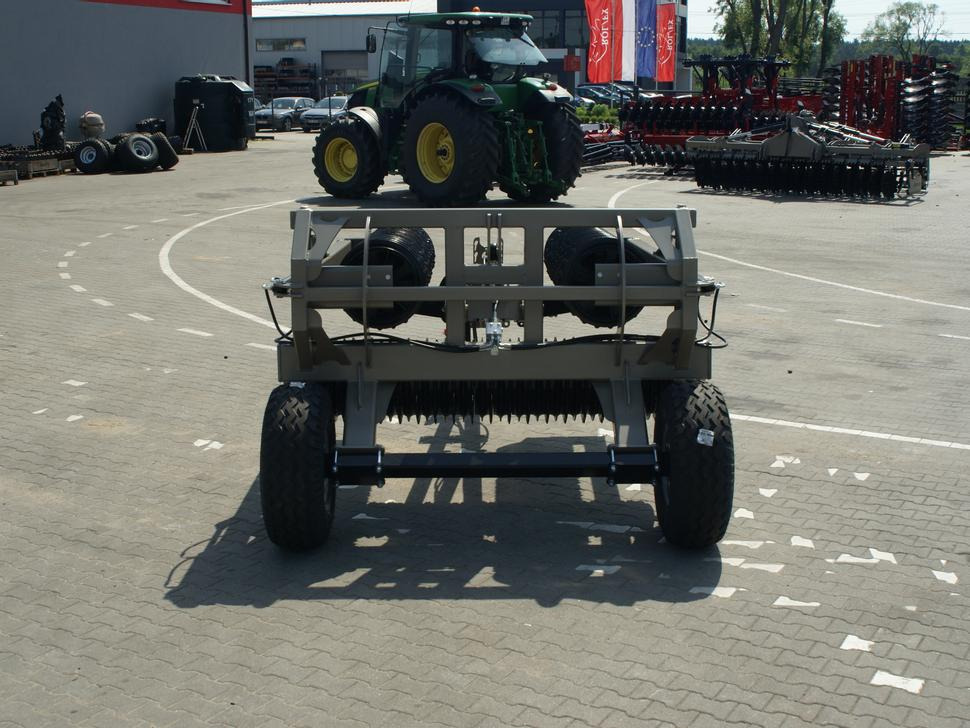 Locação financeira de Rolex Ackerwalze / Sowing roller / Rouleau Cambridge / Attrezzi per rullatura / Rodillo / Посевной каток / Wał posiewny 6,3 m Rolex Ackerwalze / Sowing roller / Rouleau Cambridge / Attrezzi per rullatura / Rodillo / Посевной каток / Wał posiewny 6,3 m: foto 7