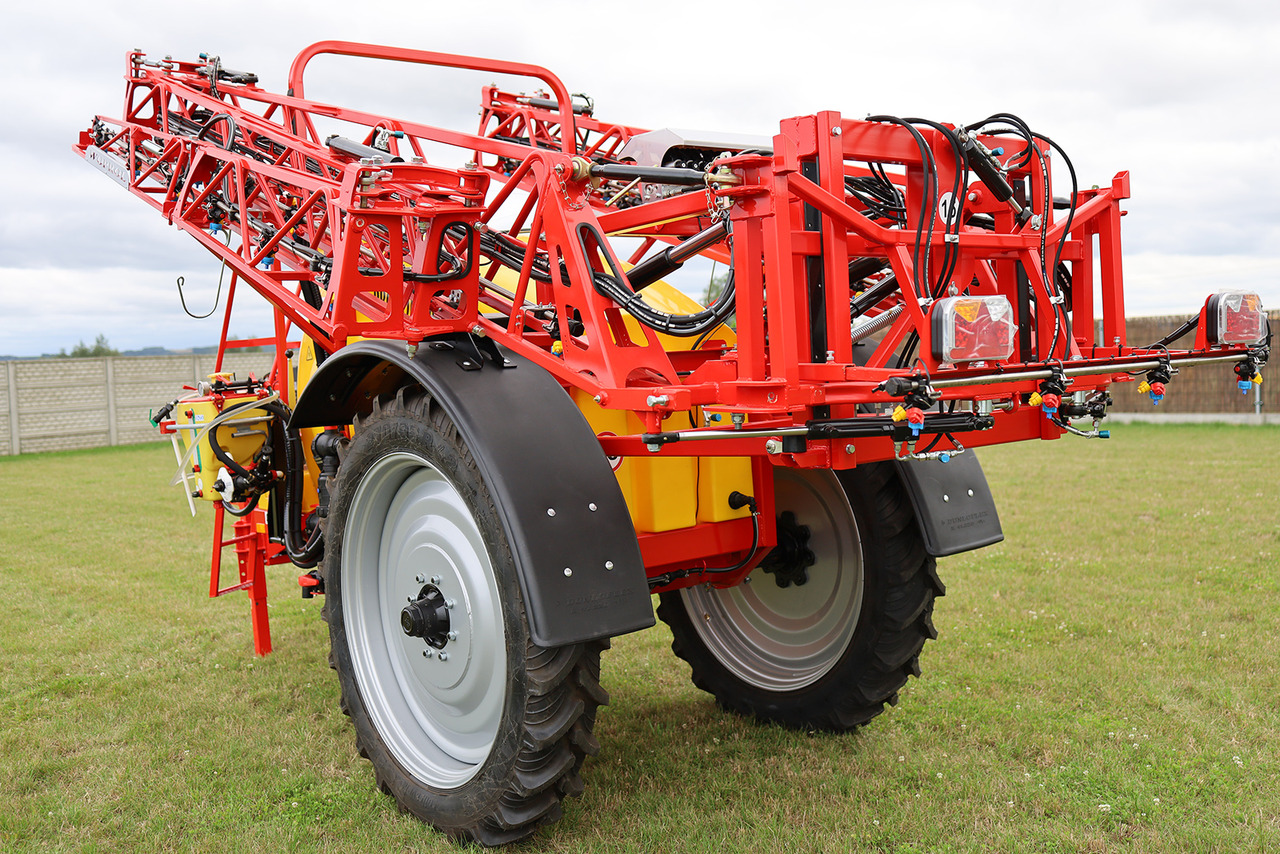 WOPROL Feldspritze / Sprayer / Pulvérisateur / Opryskiwacz 2000 L - Pulverizador de arrastar: foto 5 WOPROL Feldspritze / Sprayer / Pulvérisateur / Opryskiwacz 2000 L - Pulverizador de arrastar: foto 5