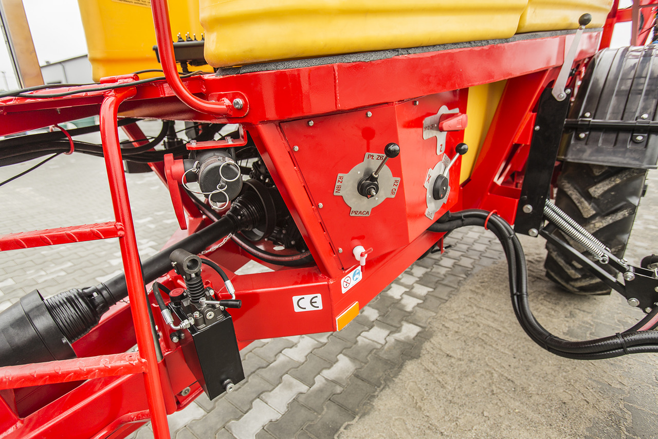 Pulverizador de arrastar novo WOPROL Feldspritze / Sprayer / Pulvérisateur / Opryskiwacz 4000 L: foto 12