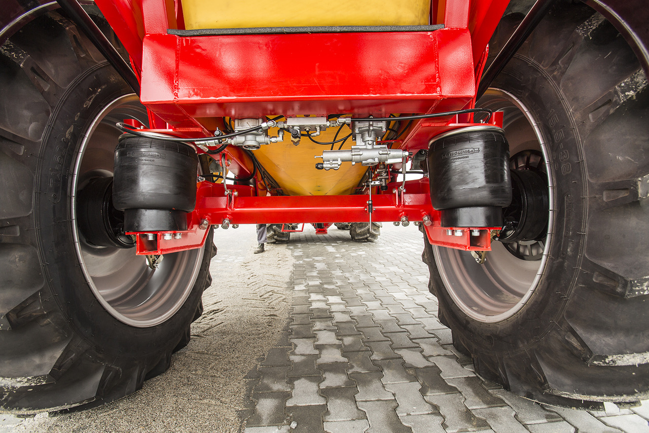Pulverizador de arrastar novo WOPROL Feldspritze / Sprayer / Pulvérisateur / Opryskiwacz 4000 L: foto 8