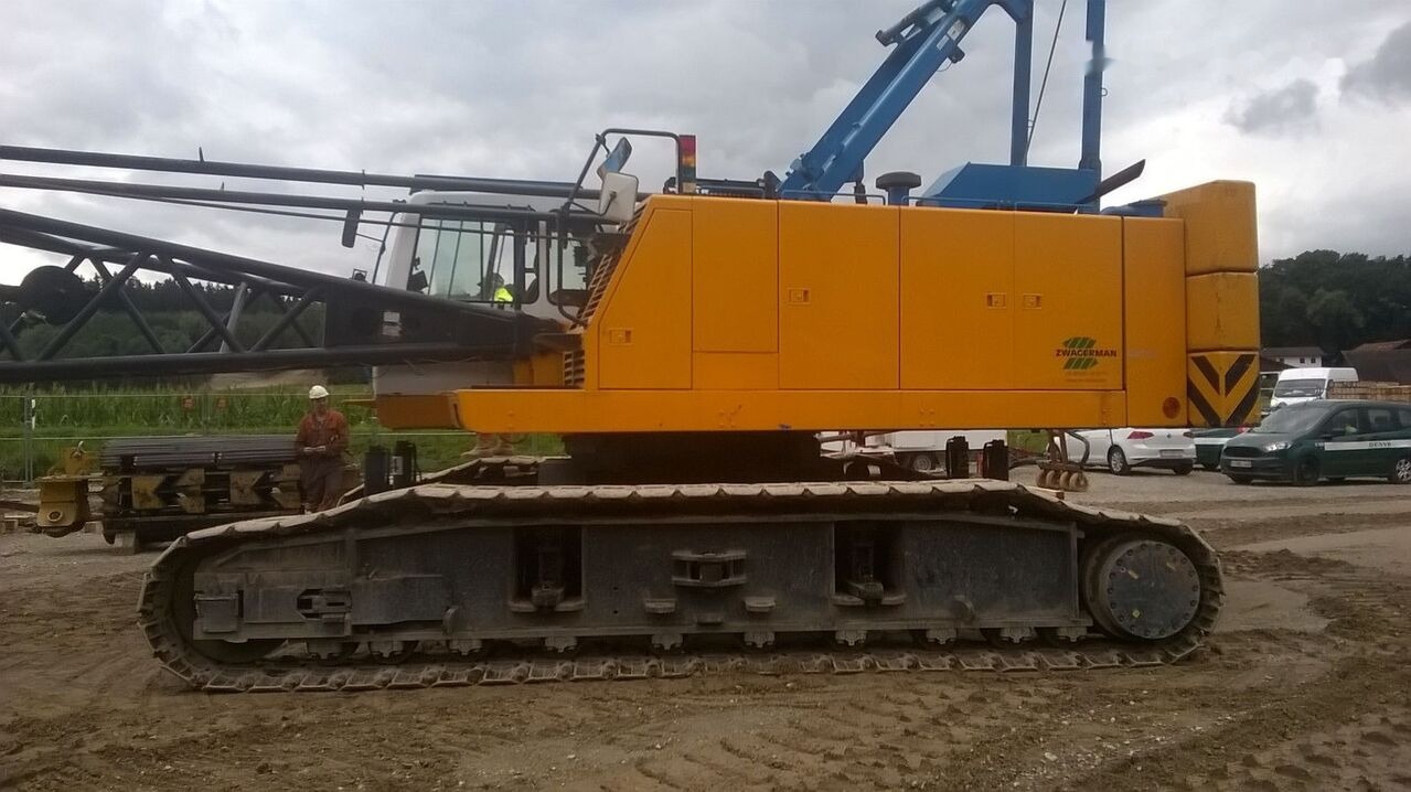 Hitachi-Sumitomo SCX 900 - Guindaste sobre esteiras: foto 4 Hitachi-Sumitomo SCX 900 - Guindaste sobre esteiras: foto 4