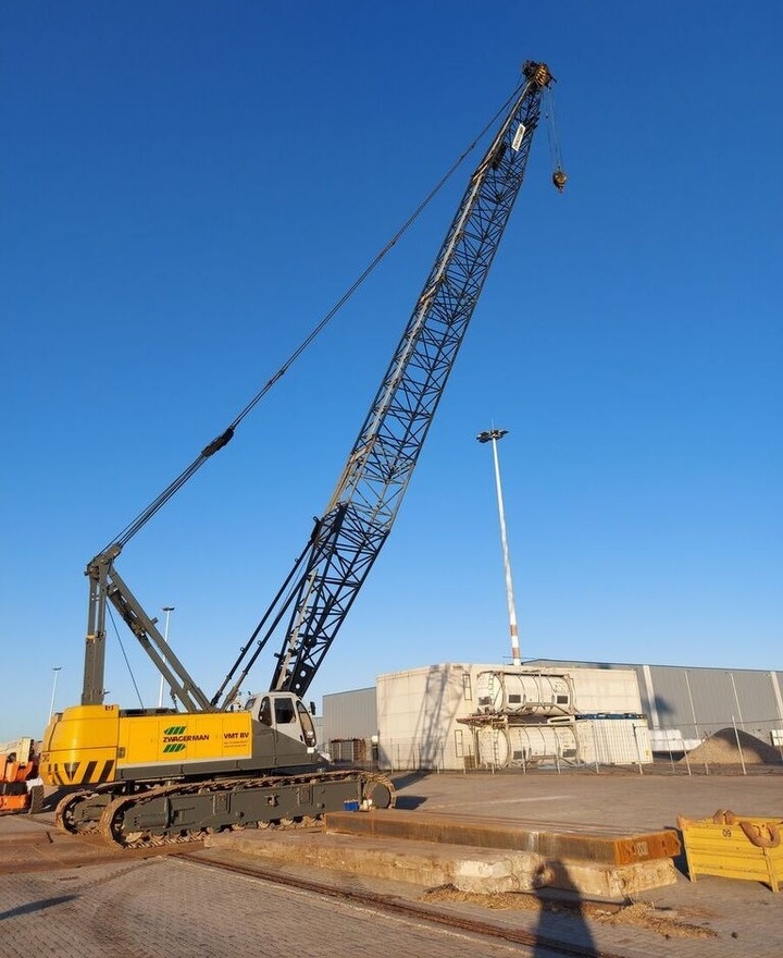 Sumitomo SC 1000 PAX S2 - Guindaste sobre esteiras: foto 3 Sumitomo SC 1000 PAX S2 - Guindaste sobre esteiras: foto 3