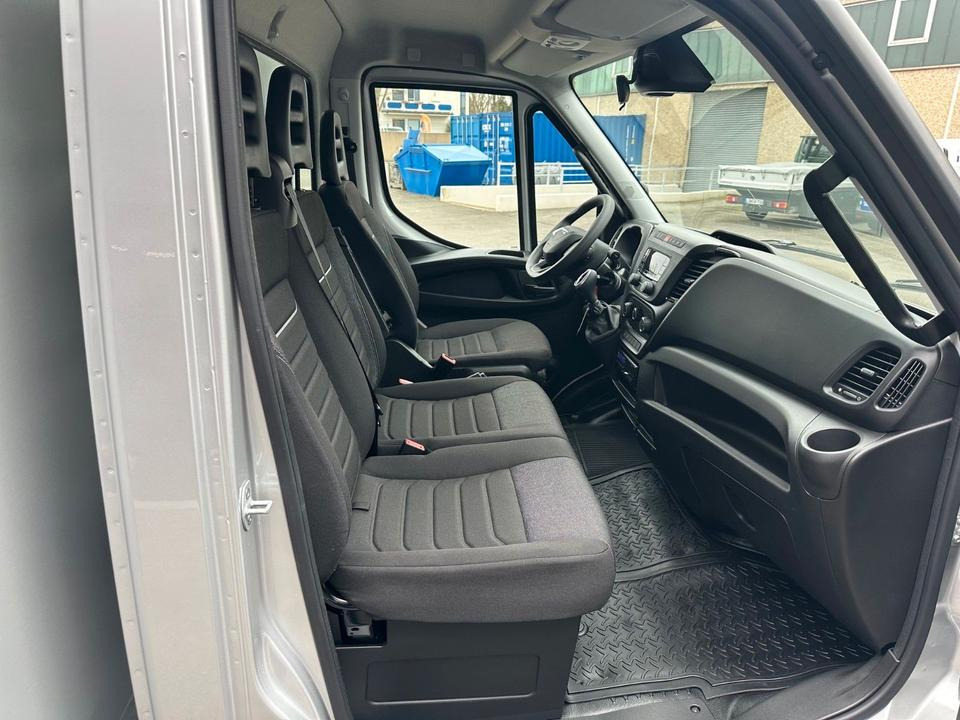 Camião transporte de veículos, Veículo comercial Algema IVECO FESTPLATEAU + Planenaufbau 3,6 to Nutzlast: foto 6