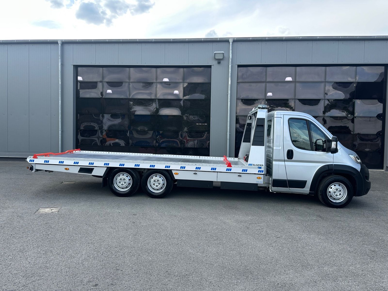 Algema Opel Movano & ALGEMA Blitzlader2 /3,1to Nutzlast Algema Opel Movano & ALGEMA Blitzlader2 /3,1to Nutzlast - Camião transporte de veículos, Veículo comercial: foto 2 Algema Opel Movano & ALGEMA Blitzlader2 /3,1to Nutzlast Algema Opel Movano & ALGEMA Blitzlader2 /3,1to Nutzlast - Camião transporte de veículos, Veículo comercial: foto 2