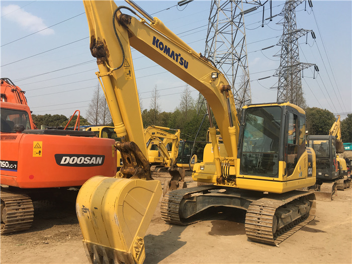 KOMATSU PC130-7 - Escavadora de rastos: foto 2 KOMATSU PC130-7 - Escavadora de rastos: foto 2