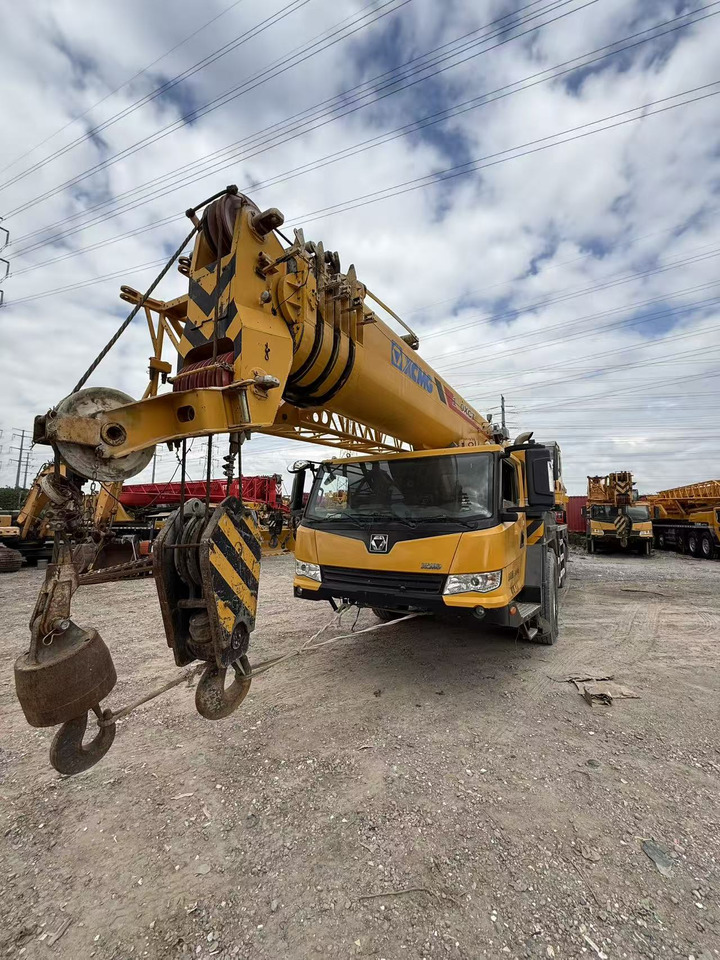 XCMG XCMG - Grua móvel: foto 1 XCMG XCMG - Grua móvel: foto 1