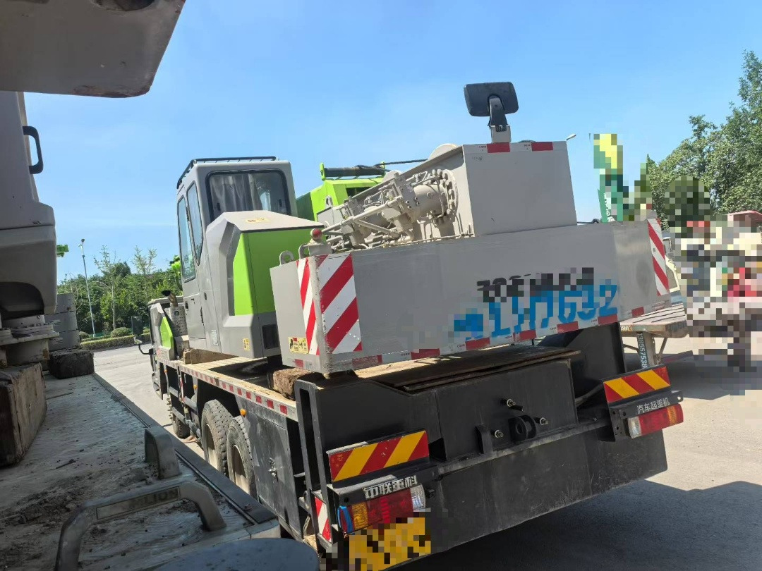 ZOOMLION ZTC250A - Grua móvel: foto 5 ZOOMLION ZTC250A - Grua móvel: foto 5