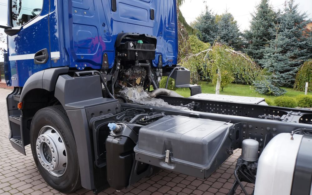 Mercedes-Benz ANTOS 1824 ACTROS EURO 6 RAMA DO ZABUDOWY ROZSTAW OSI 3.80M ANTOS 1830 1827 - Camião chassi: foto 5 Mercedes-Benz ANTOS 1824 ACTROS EURO 6 RAMA DO ZABUDOWY ROZSTAW OSI 3.80M ANTOS 1830 1827 - Camião chassi: foto 5