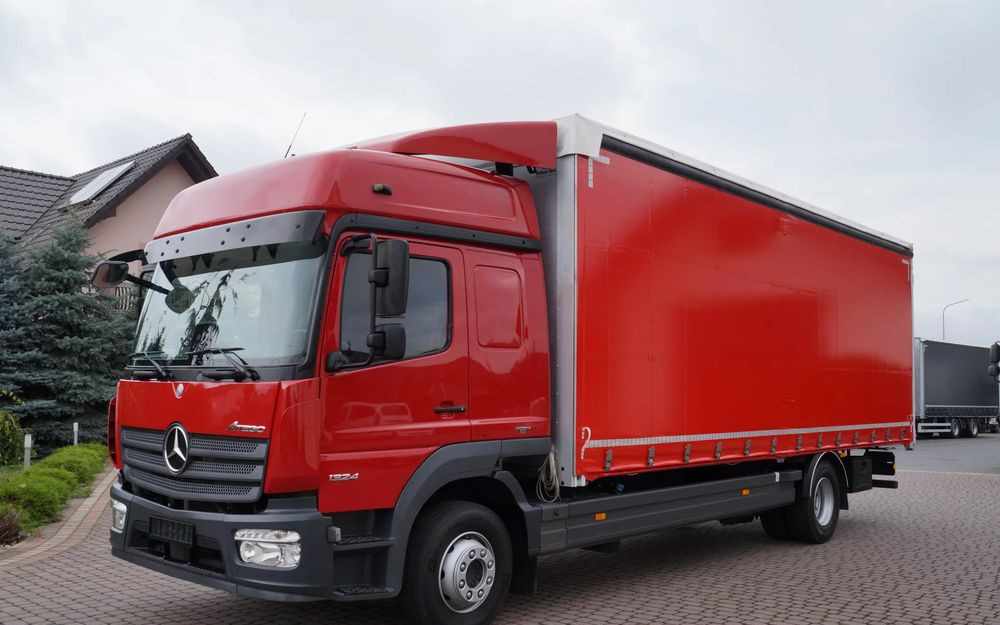 Mercedes-Benz ATEGO 1324 EURO 6 SYPIALNY FIRANKA 18 PALET ŁAD 7.000 KG 1330 - Camião de lona: foto 2 Mercedes-Benz ATEGO 1324 EURO 6 SYPIALNY FIRANKA 18 PALET ŁAD 7.000 KG 1330 - Camião de lona: foto 2
