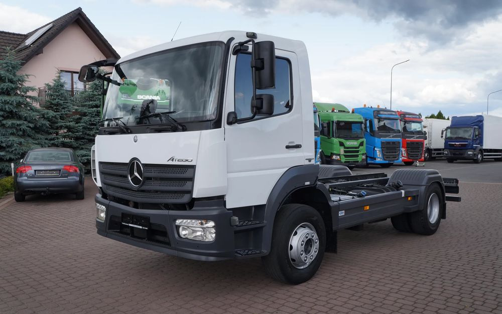 Mercedes-Benz ATEGO 1621 EURO 6 MANUAL RAMA DO ZABUDOWY 16.000 KG ATEGO 1623 1624 - Camião chassi: foto 1 Mercedes-Benz ATEGO 1621 EURO 6 MANUAL RAMA DO ZABUDOWY 16.000 KG ATEGO 1623 1624 - Camião chassi: foto 1