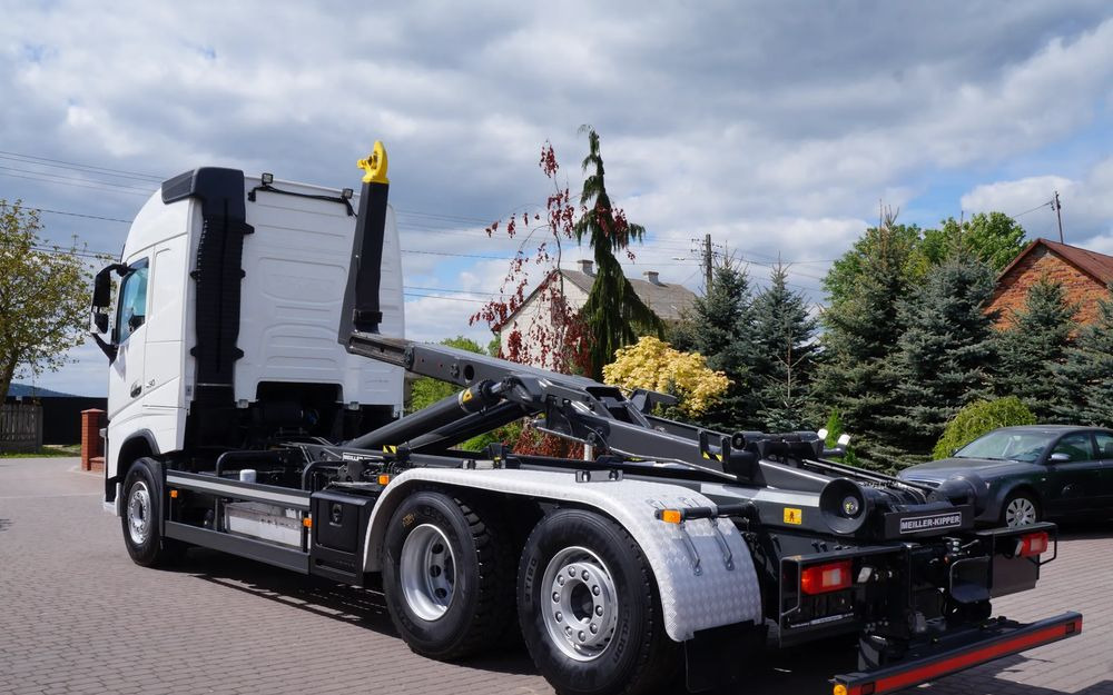 Volvo FH 460 6X2 HAKOWIEC MEILLER RK 20.70 OŚ SKRĘTNA I PODNOSZONA - Camião polibenne: foto 4 Volvo FH 460 6X2 HAKOWIEC MEILLER RK 20.70 OŚ SKRĘTNA I PODNOSZONA - Camião polibenne: foto 4