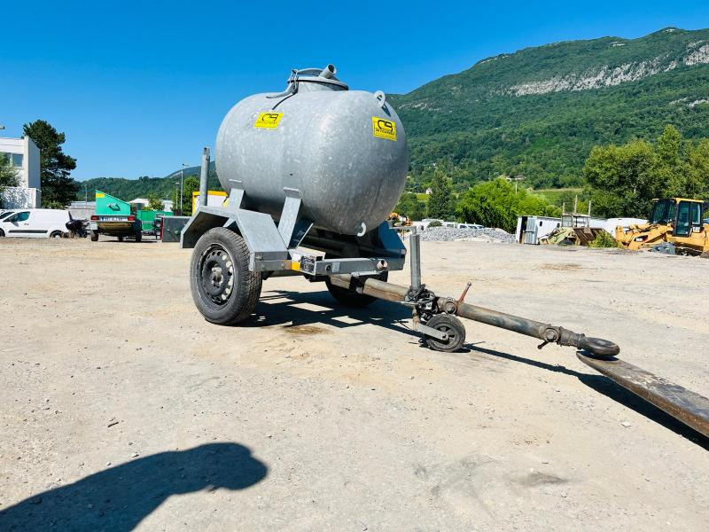Cuve 500L sur remorque TR0500L - Tuneladora, Reboque cisterna: foto 5 Cuve 500L sur remorque TR0500L - Tuneladora, Reboque cisterna: foto 5