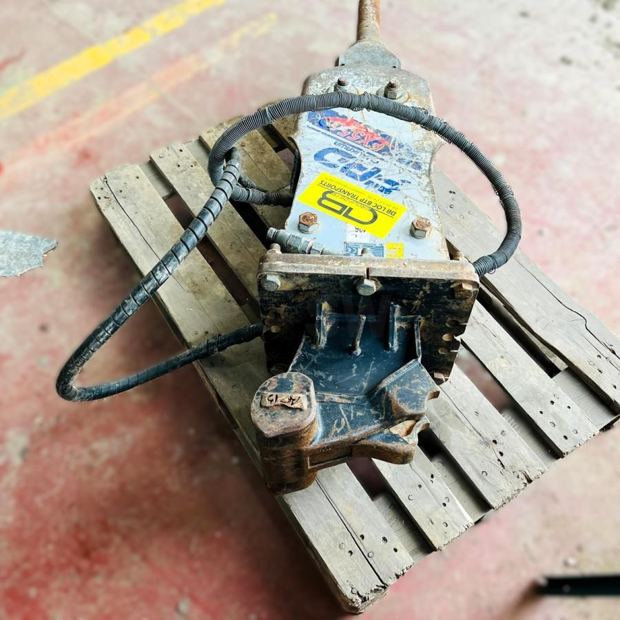 FURUKAWA FX55 BRH Marteau Hydraulique - Martelo hidráulico: foto 3 FURUKAWA FX55 BRH Marteau Hydraulique - Martelo hidráulico: foto 3