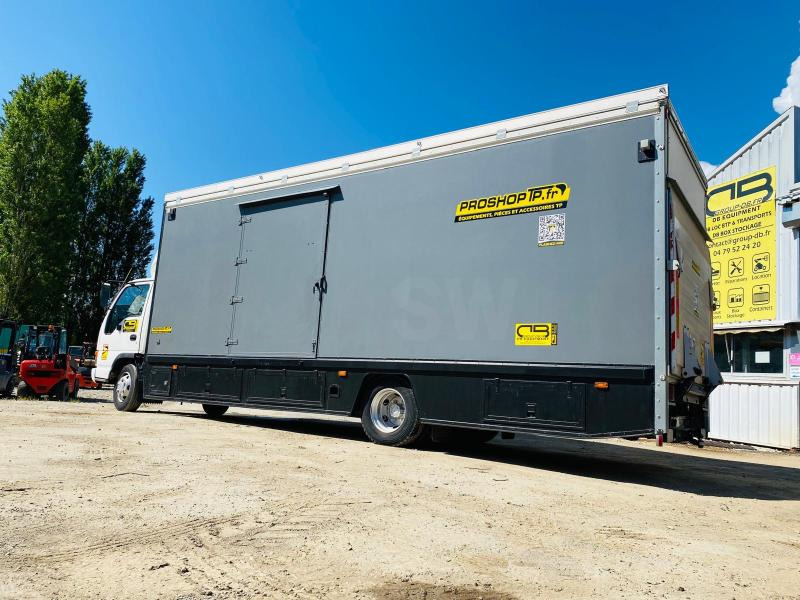 ISUZU Camion SÉRIE N AVEC 2 STRUCTURES CHAPITEAUX - Camião furgão: foto 3 ISUZU Camion SÉRIE N AVEC 2 STRUCTURES CHAPITEAUX - Camião furgão: foto 3