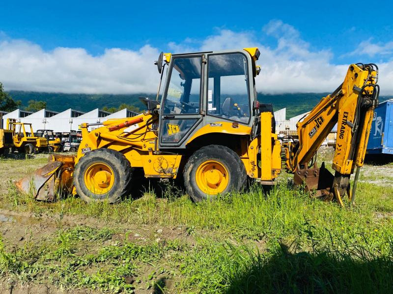 Jcb 2 CX TRACTOPELLE 5,2T (NET DE TVA) - Retroescavadeira: foto 4 Jcb 2 CX TRACTOPELLE 5,2T (NET DE TVA) - Retroescavadeira: foto 4