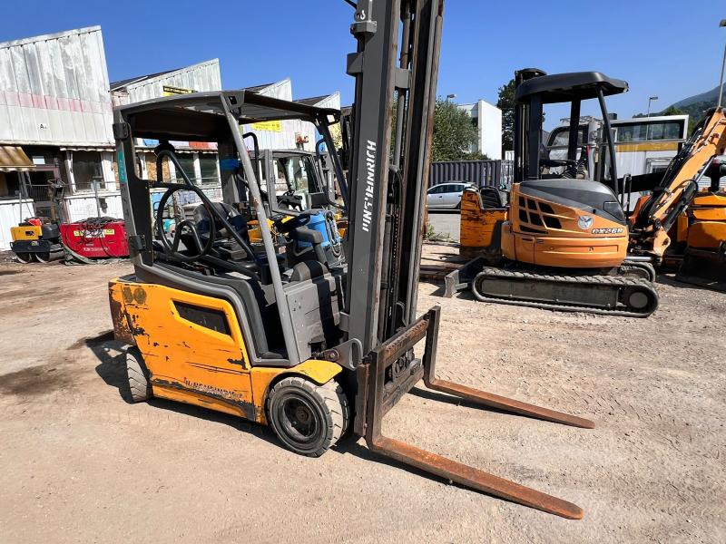 Jungheinrich EFG318 400ZZ Chariot élévateur électrique 1,8T - Empilhador elétrico: foto 4 Jungheinrich EFG318 400ZZ Chariot élévateur électrique 1,8T - Empilhador elétrico: foto 4