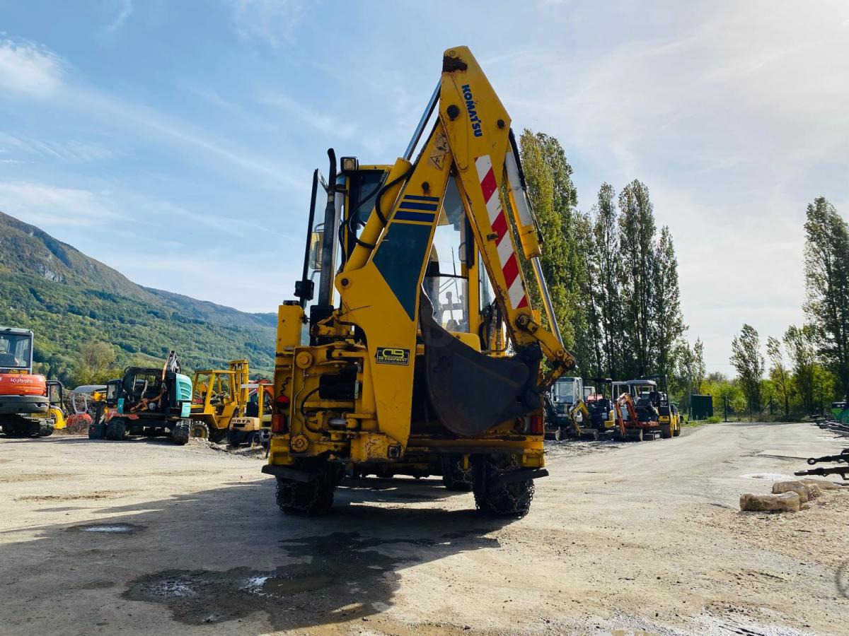 KOMATSU Tractopelle WB70 (NET DE TVA) - Retroescavadeira: foto 4 KOMATSU Tractopelle WB70 (NET DE TVA) - Retroescavadeira: foto 4