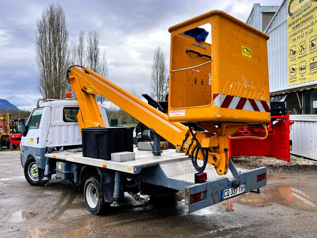 Mazda Bongo Fourgon Nacelle 14,5m - Plataforma aérea, Veículo comercial: foto 3 Mazda Bongo Fourgon Nacelle 14,5m - Plataforma aérea, Veículo comercial: foto 3