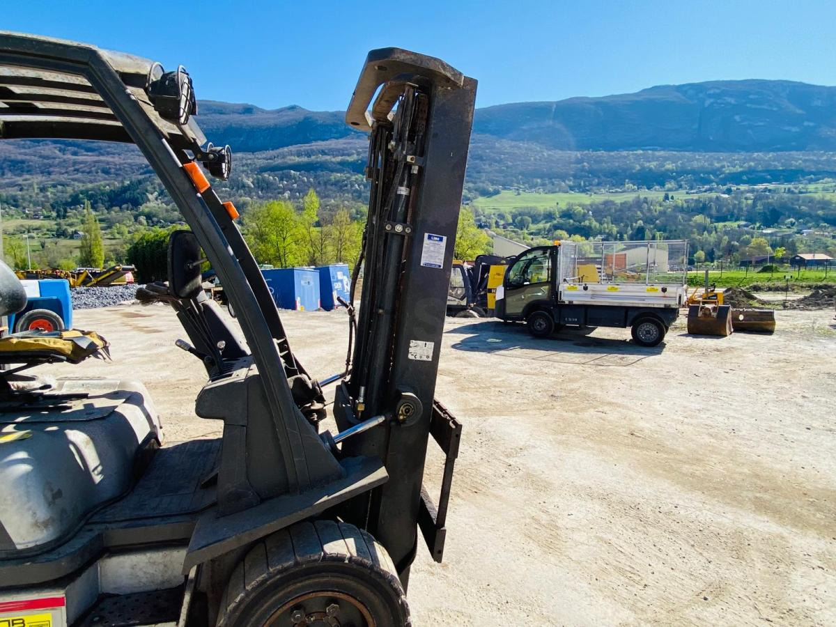 Empilhador a diesel NISSAN FGD02A30Q Chariot élévateur: foto 8