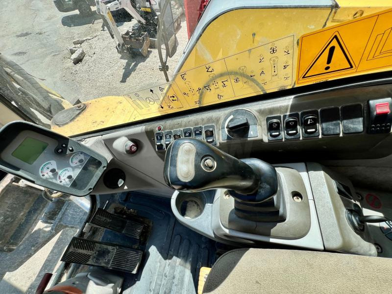 Escavadeira de rodas New Holland MH 2.6 PELLE A PNEUS 10T: foto 12