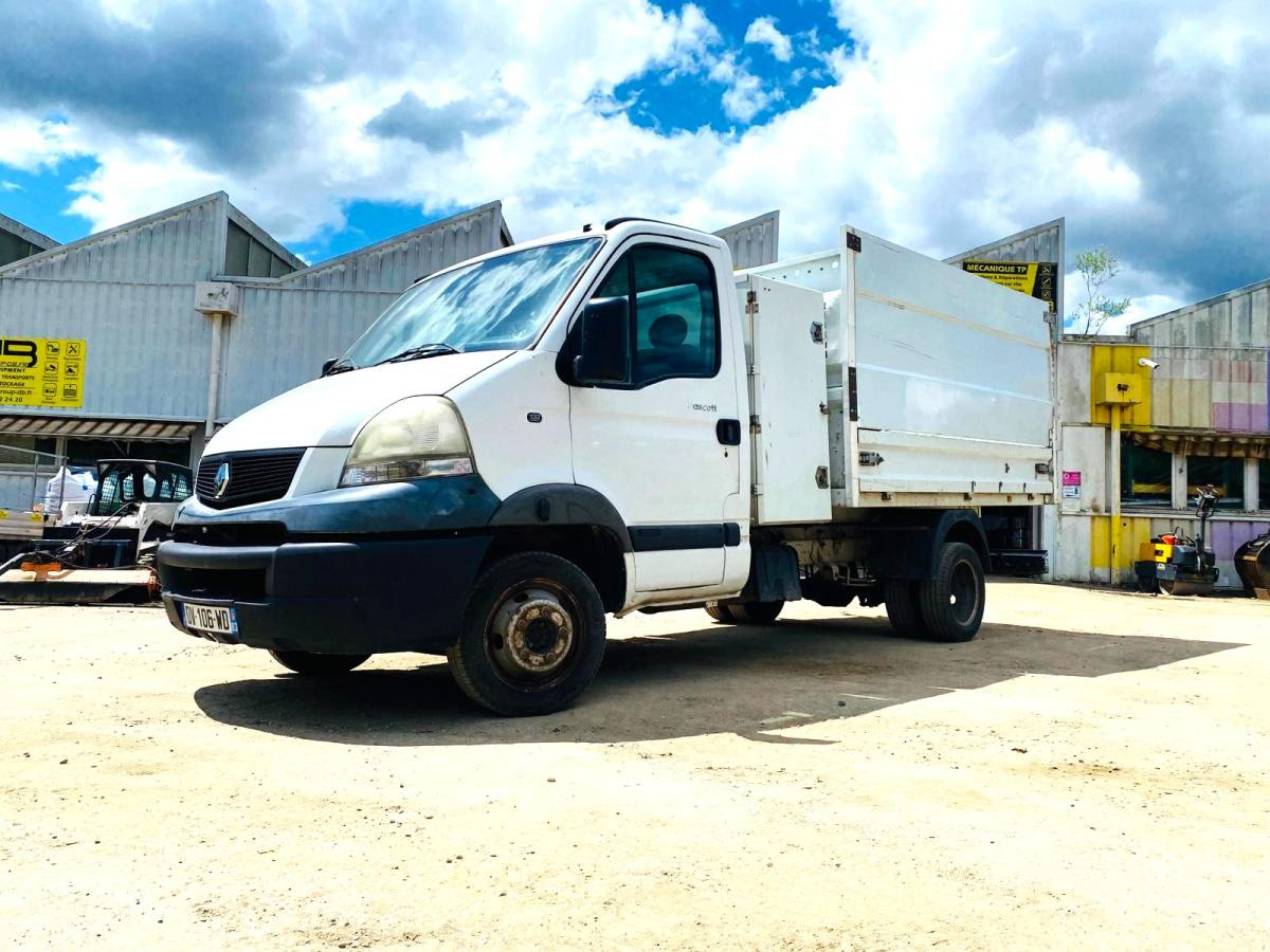 RENAULT MASCOTT 130 DXI Fourgon benne (NET DE TVA) - Camião basculante: foto 1 RENAULT MASCOTT 130 DXI Fourgon benne (NET DE TVA) - Camião basculante: foto 1
