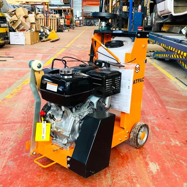 SPATPAC TF450-4U SCIE À SOL NEUVE - Equipamento de construção: foto 1 SPATPAC TF450-4U SCIE À SOL NEUVE - Equipamento de construção: foto 1