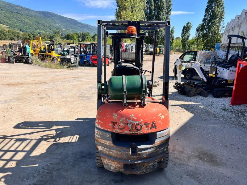 Toyota 426 FGF15 CHARIOT ELEVATEUR A GAZ 1,5T 4,3m - Empilhador a gás: foto 4 Toyota 426 FGF15 CHARIOT ELEVATEUR A GAZ 1,5T 4,3m - Empilhador a gás: foto 4
