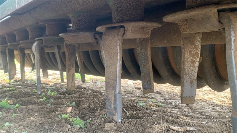 Amazone Amazone 4M AD-P 403 Special Disc Combination **Vid - Semeadora combinada: foto 5 Amazone Amazone 4M AD-P 403 Special Disc Combination **Vid - Semeadora combinada: foto 5