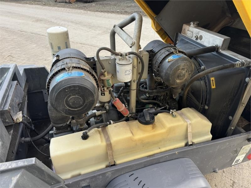 Compressor de ar Atlas Copco XAS 68 Trailed Compressor: foto 8 Compressor de ar Atlas Copco XAS 68 Trailed Compressor: foto 8