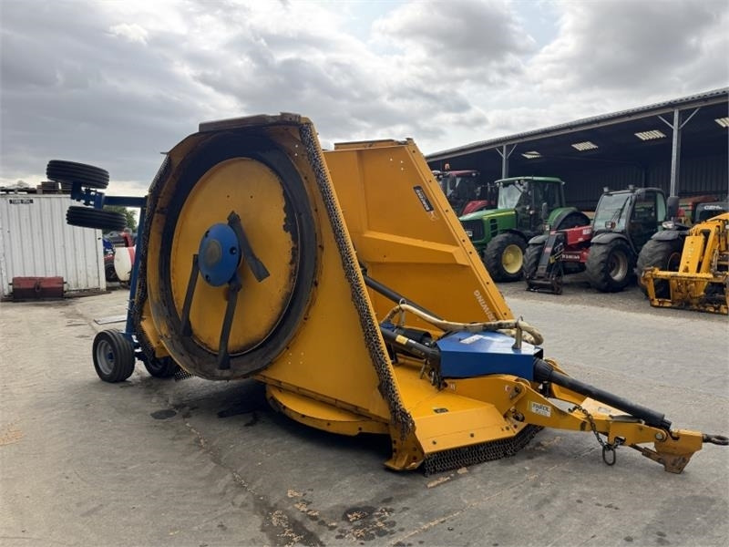 Bomford Triwing 6000 Topper - Triturador de martelos/ Destroçador: foto 4 Bomford Triwing 6000 Topper - Triturador de martelos/ Destroçador: foto 4