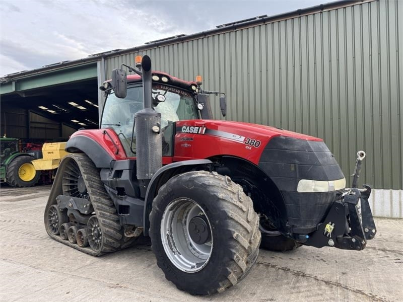Case Magnum 380 CVX Rowtrac **Video Below** - Trator: foto 3 Case Magnum 380 CVX Rowtrac **Video Below** - Trator: foto 3