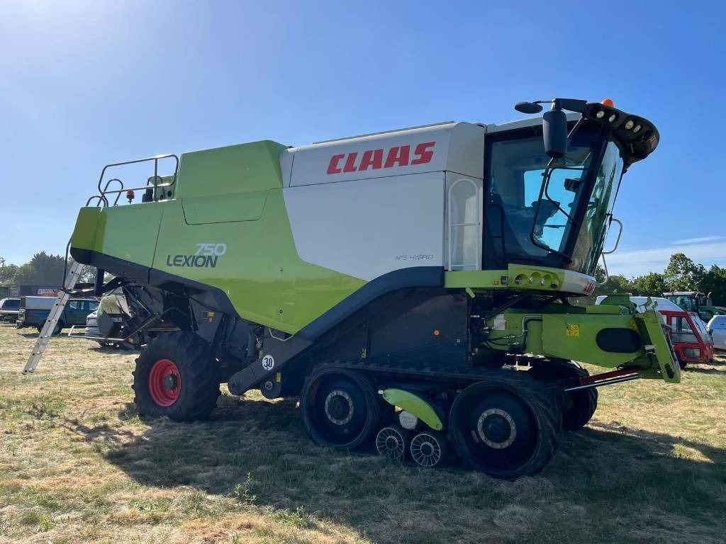 Claas 750TT c/w V900 Header - Ceifeira debulhadora: foto 3 Claas 750TT c/w V900 Header - Ceifeira debulhadora: foto 3
