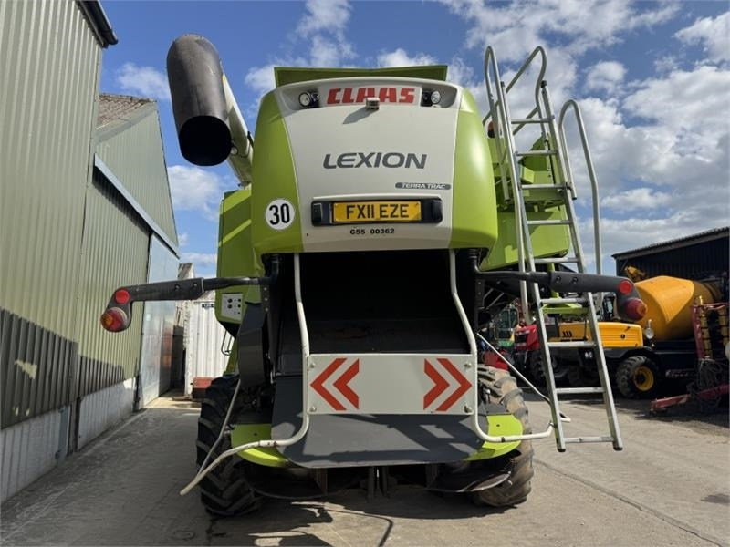 Claas Lexion 750TT APS Hybrid c/w V900 Header - Equipamento para colheitadeira: foto 5 Claas Lexion 750TT APS Hybrid c/w V900 Header - Equipamento para colheitadeira: foto 5