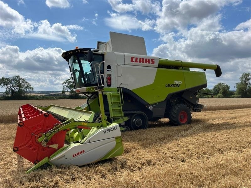 Claas Lexion 750TT APS Hybrid c/w V900 Header **Video Be - Equipamento para colheitadeira: foto 1 Claas Lexion 750TT APS Hybrid c/w V900 Header **Video Be - Equipamento para colheitadeira: foto 1