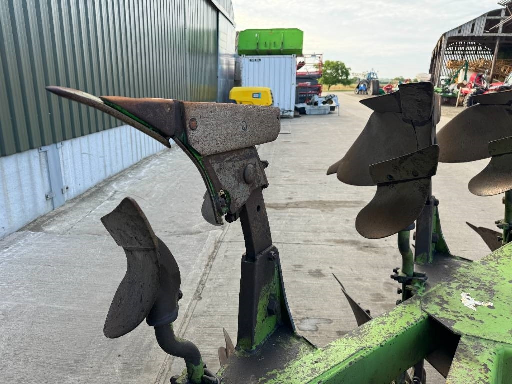 Arado Dowdeswell DP7D2 5 Furrow Plough: foto 13