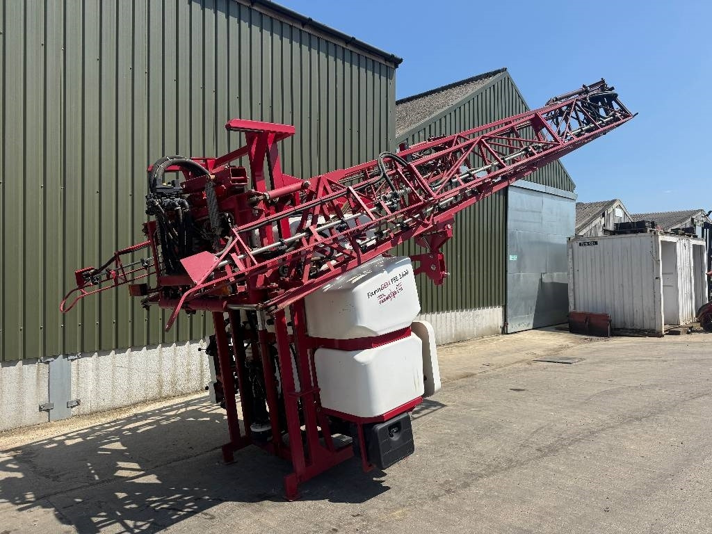 FarmGEM FSE 1600 - Pulverizador montado: foto 2 FarmGEM FSE 1600 - Pulverizador montado: foto 2
